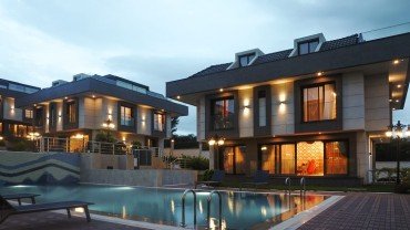 Emperor Villas